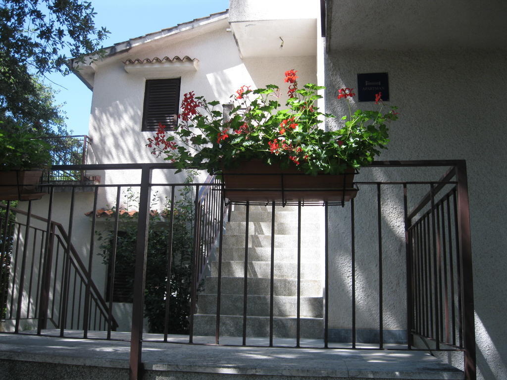 Apartments Dea Пореч Екстериор снимка